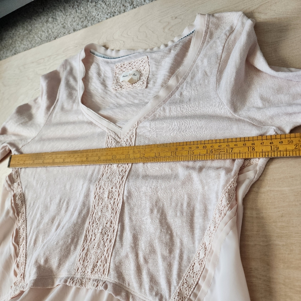 Meadow Rue Anthropologie Melia Blush Peplum Blouse Large - Picture 9 of 14